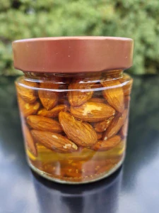 Mandle v květovém medu 220g